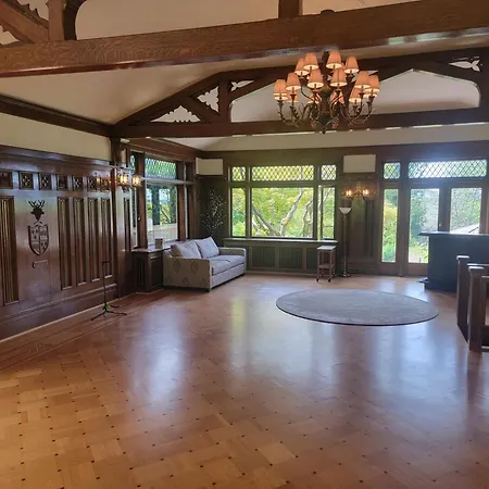 Shaughnessy Heritage Manor On Vancouver'S Westside Free Housekeeping Optional-3