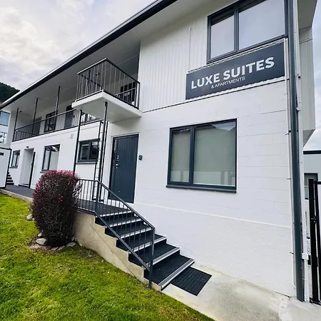 Luxe Suites & Apartments-3