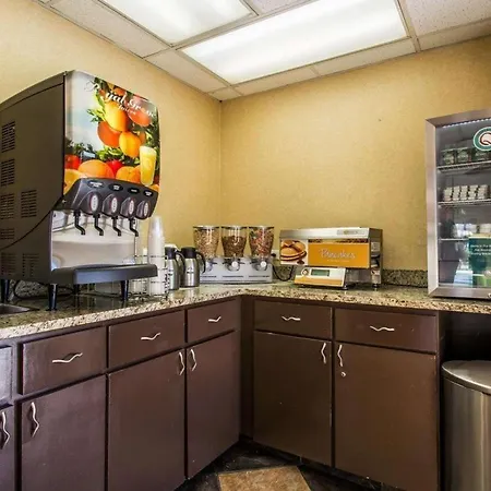 Quality Inn & Suites Near Panama City Beach-2