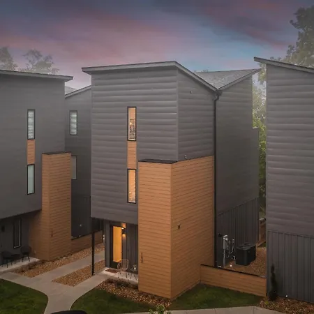 Azul - An Atomic Ridge Home-2