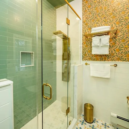 Niagara Grandview Boutique Hotel-2