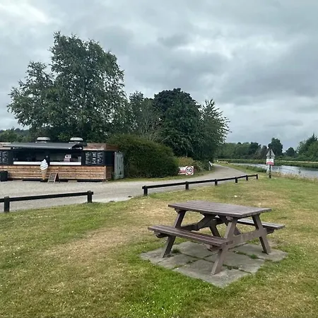 2 Bed Self-Catering Lodge Inverness - Sleeps 4-2