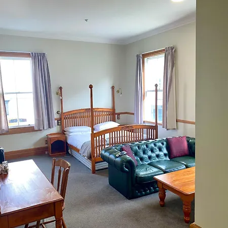 Shepherds Arms Hotel-2