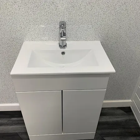 13 Langdale Gardens, Headingley Leeds Ls6 3Hb-3