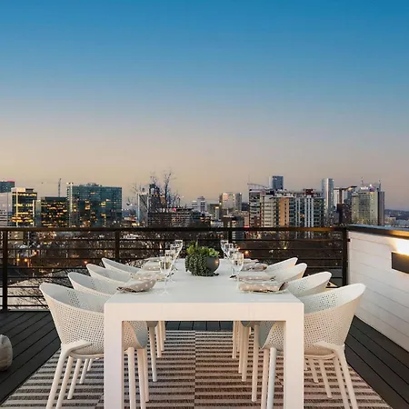 Archer House | Hot Tub Rooftop | Downtown Luxury!-2