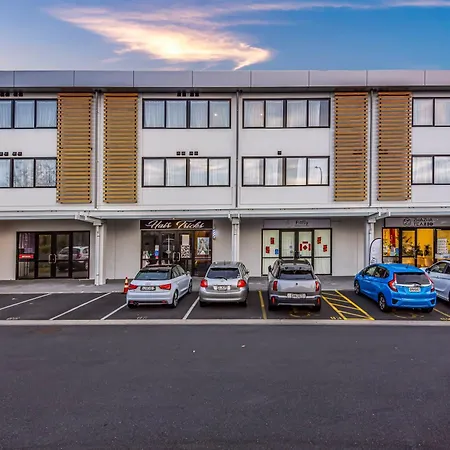 Marsden Suites Albany-3