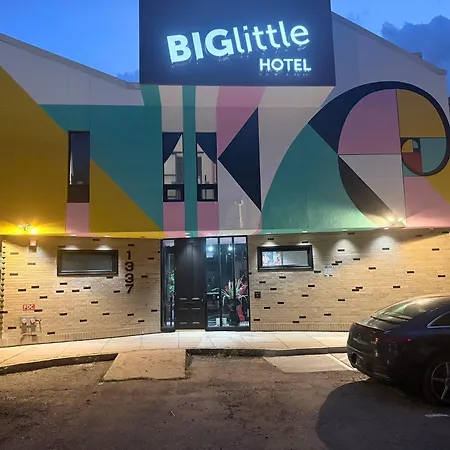 Big Little Hotel-3