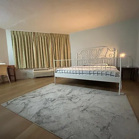 Idlewood Inn-3