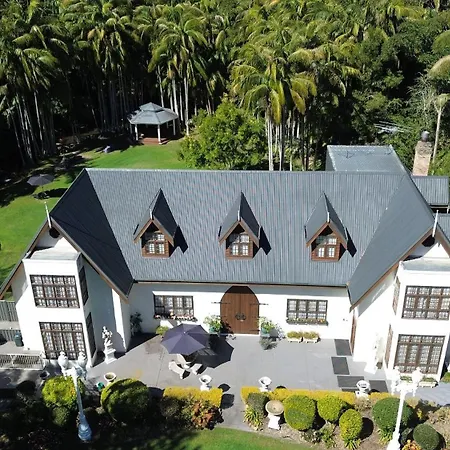 Mt Tamborine Stonehaven Manor-3