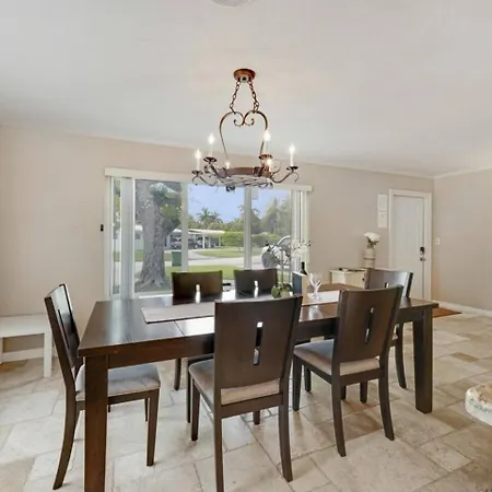 Home Wpool By Dream Vacation Unit 332-3