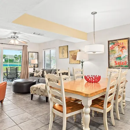 Beautiful Home Near The Beach With Views Of The Atlantic Off The Private Balcony-2