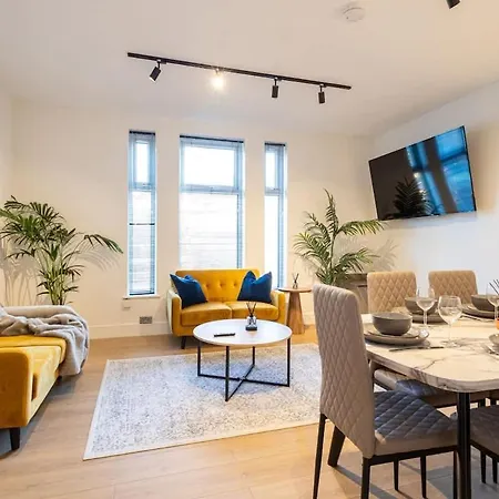 The Withington-Close To Christie & City Centre-3