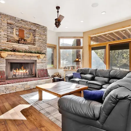 Wolf Creek Castle #2202-3