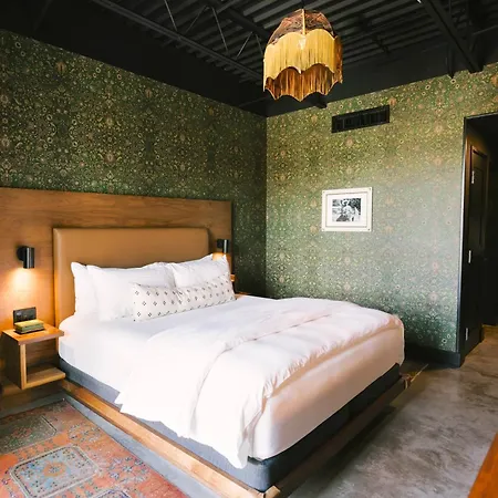 The Frances Modern Inn-2