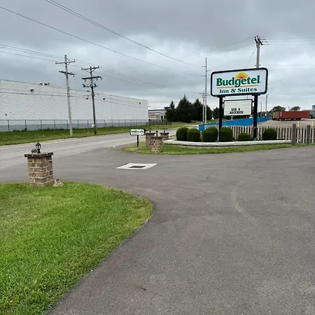 Budgetel Inn & Suites-3