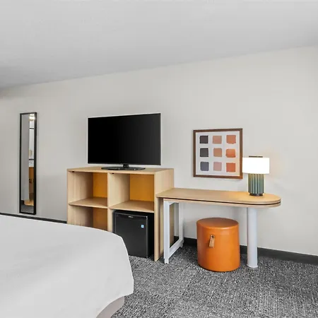 Spark By Hilton Traverse City-3