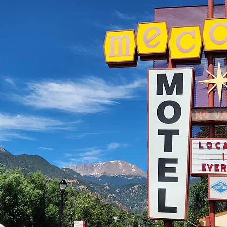 Mecca Motel-2