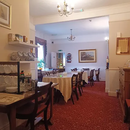 Hunters Lodge Guest House-3