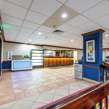 New Victorian Inn & Suites Omaha-3