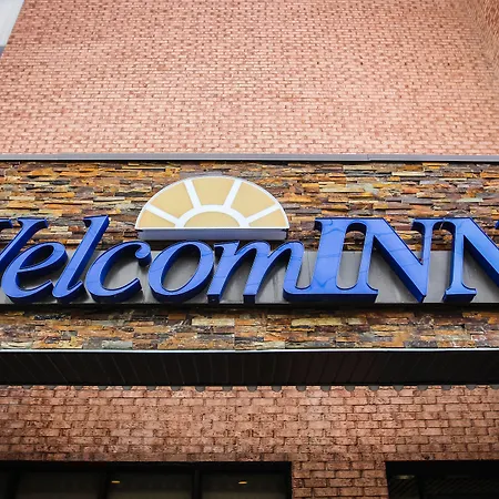 Welcominns Ottawa-2