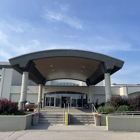 Victoria Inn Hotel And Convention Center Winnipeg-3