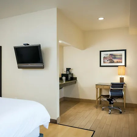 Pb Surf Beachside Inn-2