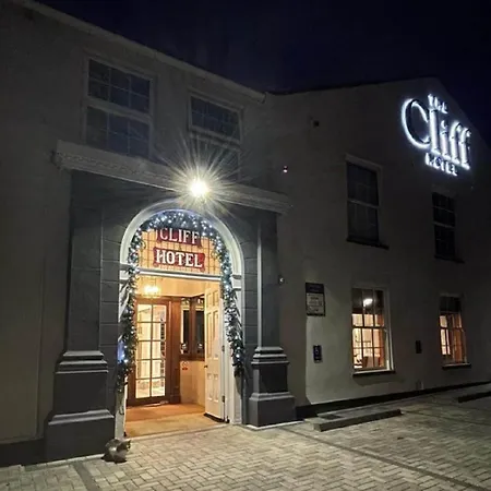Cliff Hotel-3