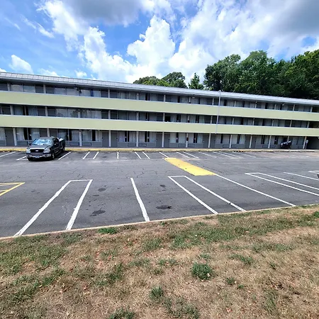Days Inn By Wyndham Alexandria South-2