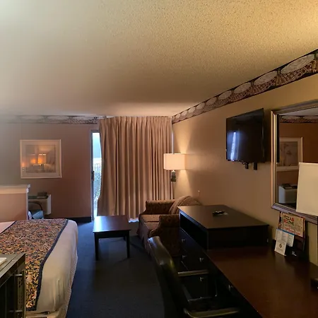 Lincoln Inn Express Hotel And Suites-2
