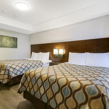 Deluxe Inn-2