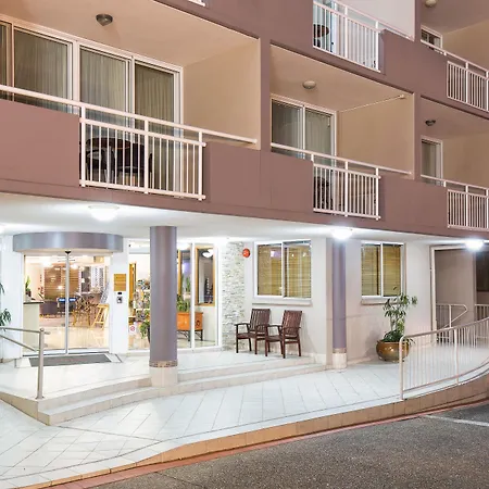 The Wellington Apartment Hotel-3