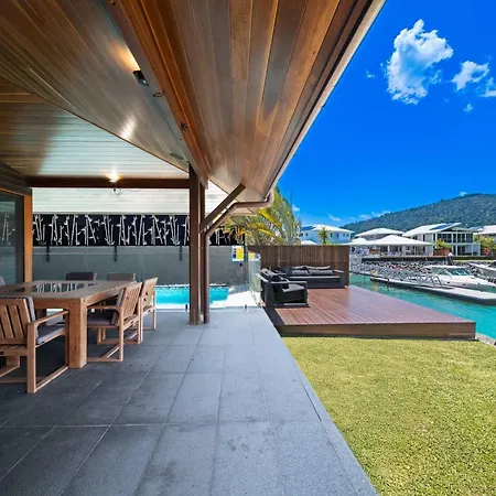 23 The Cove - Whitsunday Waterfront Living-3