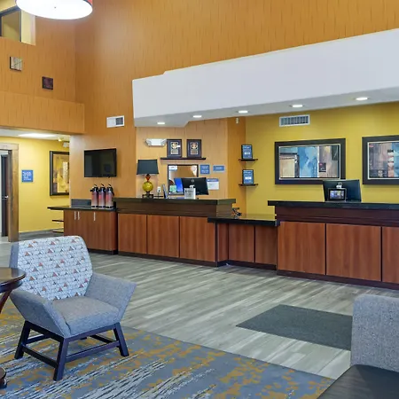 Best Western Plus Fresno Inn-3