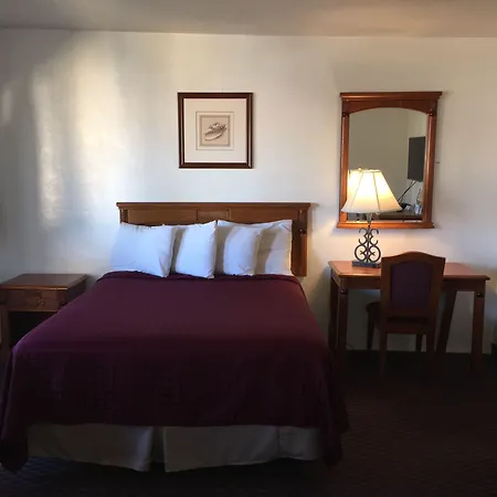 Travelodge By Wyndham San Diego Seaworld-2