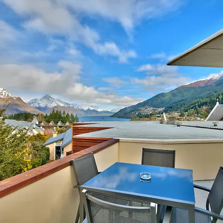 Melbourne Lodge Queenstown-2