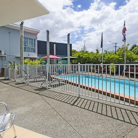 Aristotles North Shore-2