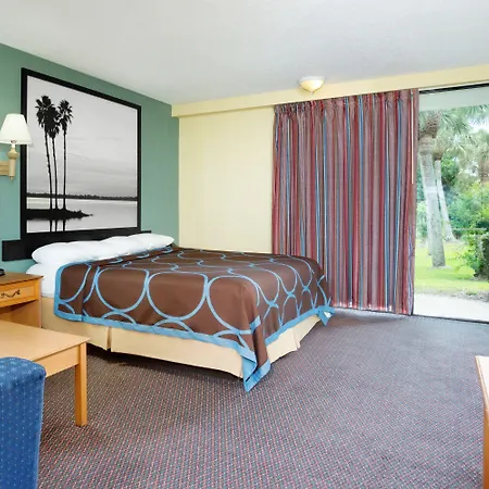 Super 8 By Wyndham St. Augustine-2