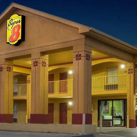 Super 8 By Wyndham Nashville West-2