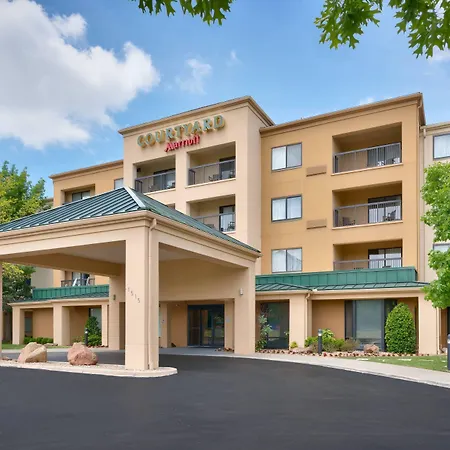 Courtyard By Marriott Oklahoma City Northwest-3