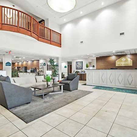 Wingate By Wyndham - Edmonton West-2
