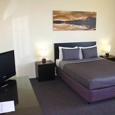Hamilton Motor Inn-3