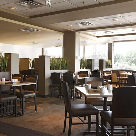 Viscount Gort Hotel, Banquet & Conference Centre-2