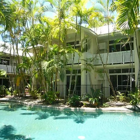 Port Douglas Retreat-2
