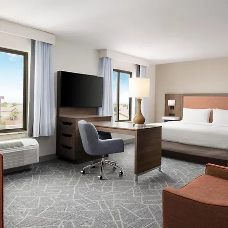 Hampton Inn & Suites Las Vegas-Red Rock/Summerlin-2