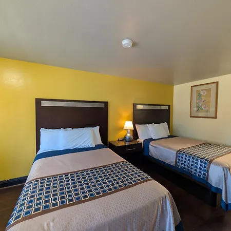 Crossroads Inn - Downtown Sacramento-3