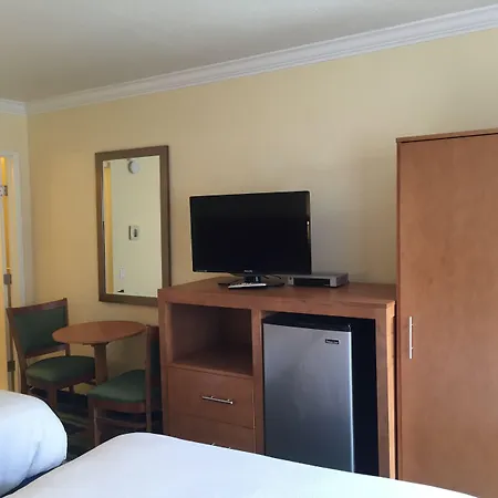 Surf Motel-2