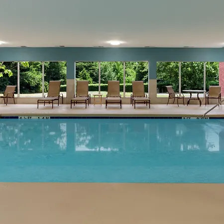 Holiday Inn Express Arrowood By Ihg-3