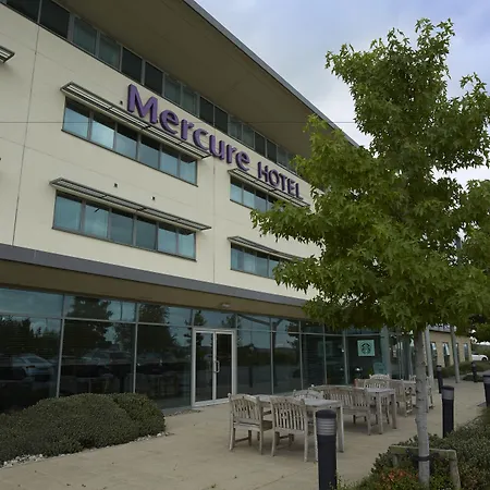 Mercure Sheffield Parkway-2