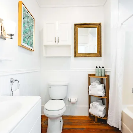 Key Lime Cottage-3
