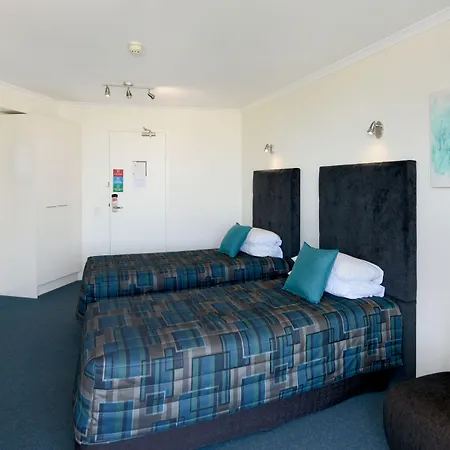 Atlantic Tower Motor Inn-2